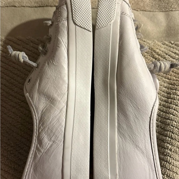 womens sperrys size 6.5 White leather slip on with laces - Picture 6 of 8
